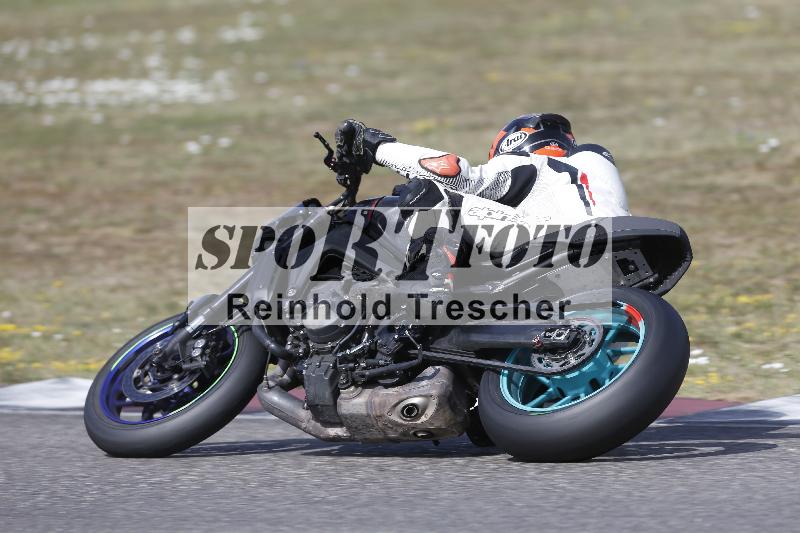 /37 09.08.2026  Pluess Motosport ADR/Freies Fahren/37
